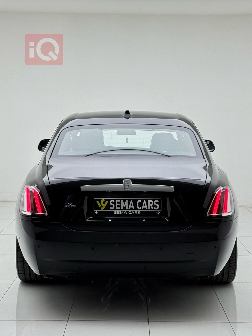 ڕۆڵس ڕۆیس گۆست